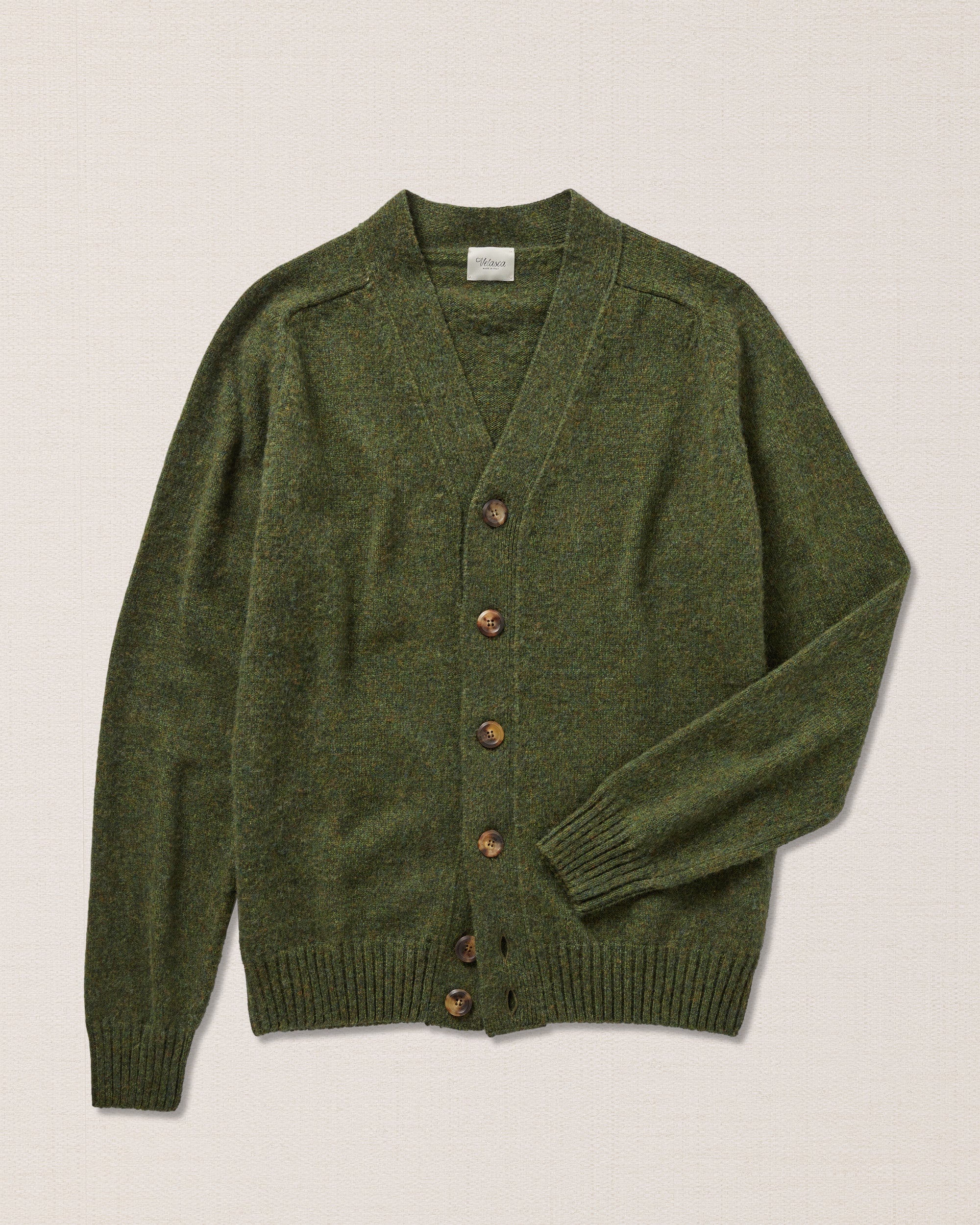 Aran Woollen Mills Cardigan irlandese in lana con cerniera, Connemara Aran Woollen Mills Cardigan irlandese in lana con cerniera, Connemara